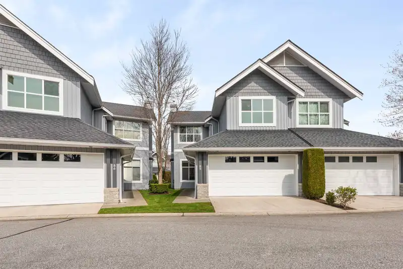 85 3555 WESTMINSTER HIGHWAY - photo 2 of 40
