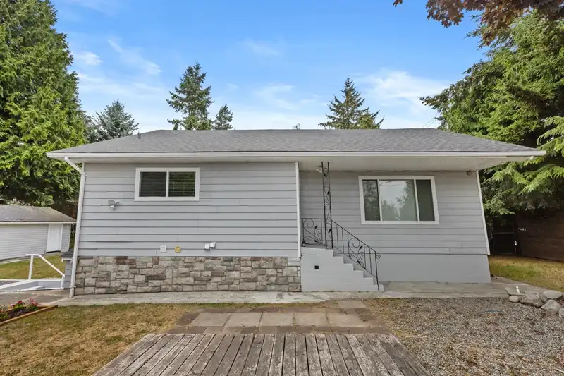 1593 STEVENS STREET - photo 1 of 37
