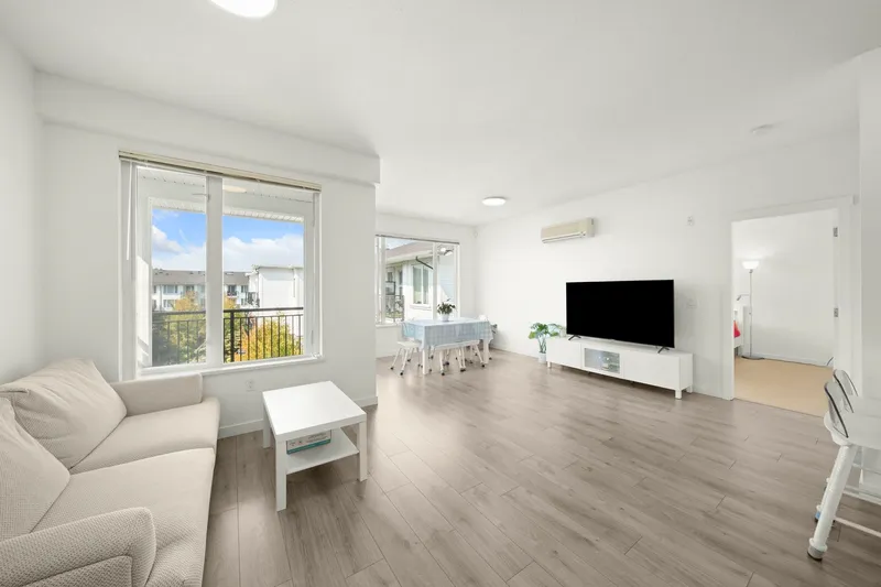 438 9388 MCKIM WAY - photo 4 of 25