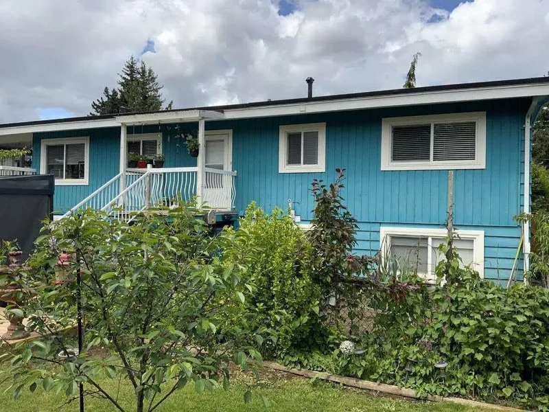 33232 HAWTHORNE AVENUE - photo 2 of 25