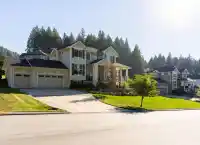 25340 BOSONWORTH AVENUE - thumbnail 1