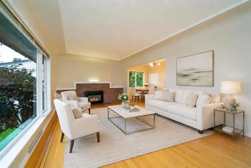 2870 THORNCLIFFE DRIVE - photo 4 of 20