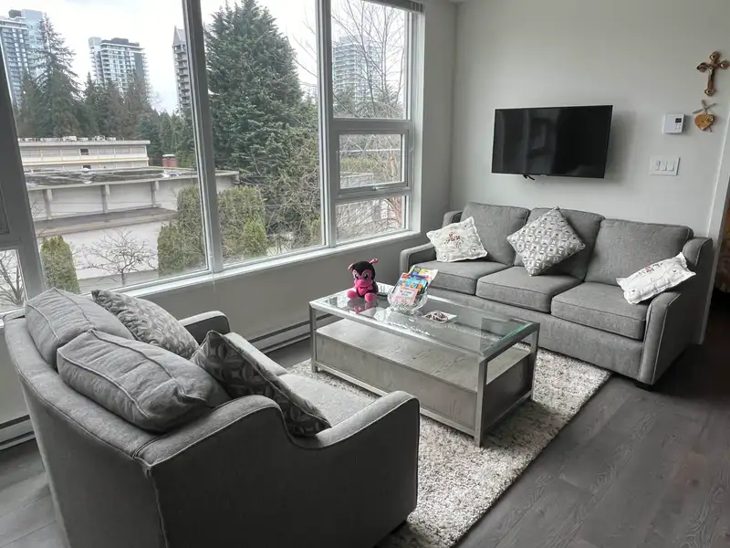 404 530 WHITING WAY - photo 1 of 11