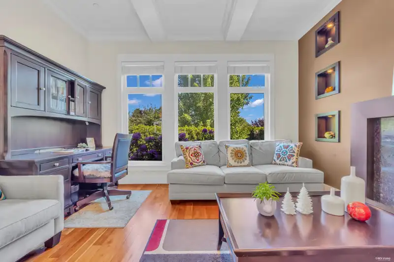 3618 W 24TH AVENUE - photo 3 of 40