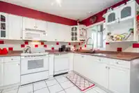 6565 SUMAS DRIVE - thumbnail 11