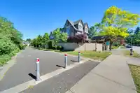 203A 7159 STRIDE AVENUE - thumbnail 16
