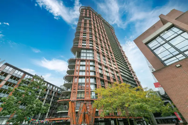 3901 128 W CORDOVA STREET - photo 3 of 20