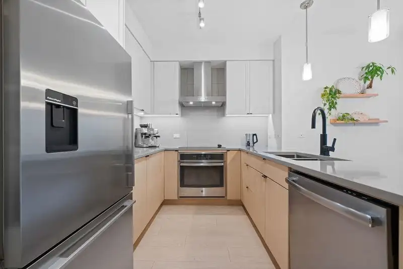 303 3205 MOUNTAIN HIGHWAY - photo 1 of 28