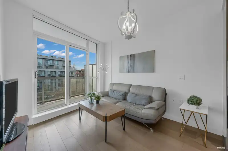 405 5189 CAMBIE STREET - photo 3 of 27