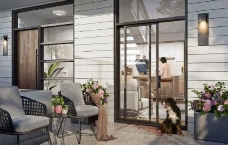 107 6085 IRMIN STREET - photo 1 of 9