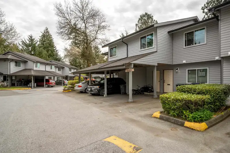 143 7317 140 STREET - photo 2 of 35