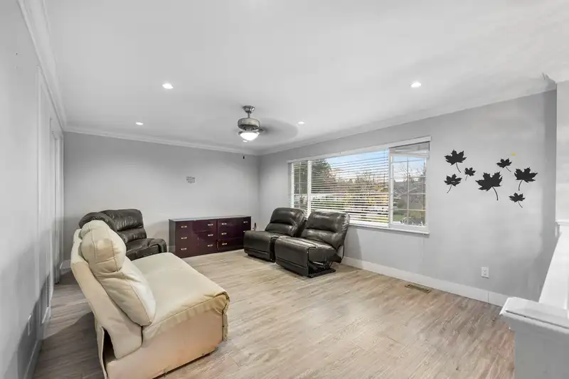 9530 119A STREET - photo 3 of 40