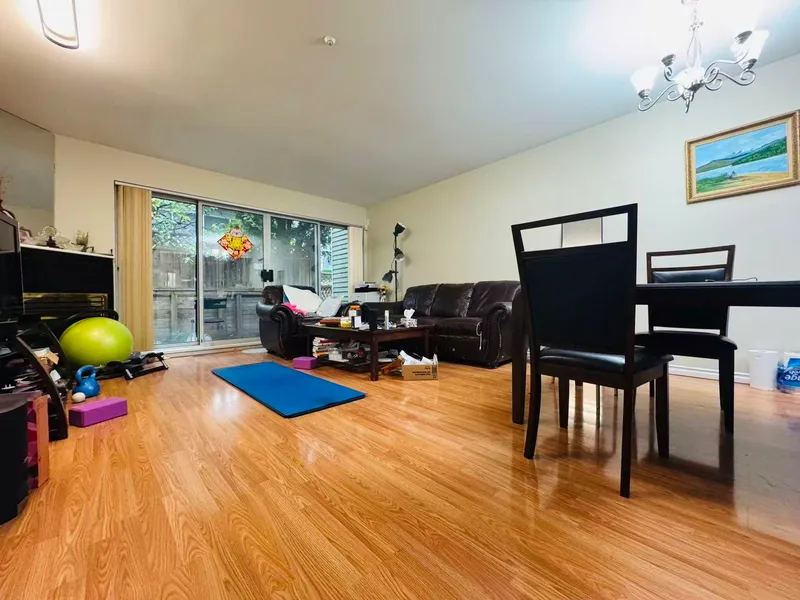 8410 KEYSTONE STREET - photo 3 of 25