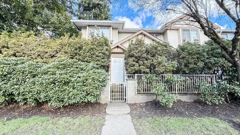 7 21409 NE DEWDNEY TRUNK ROAD - photo 1 of 23