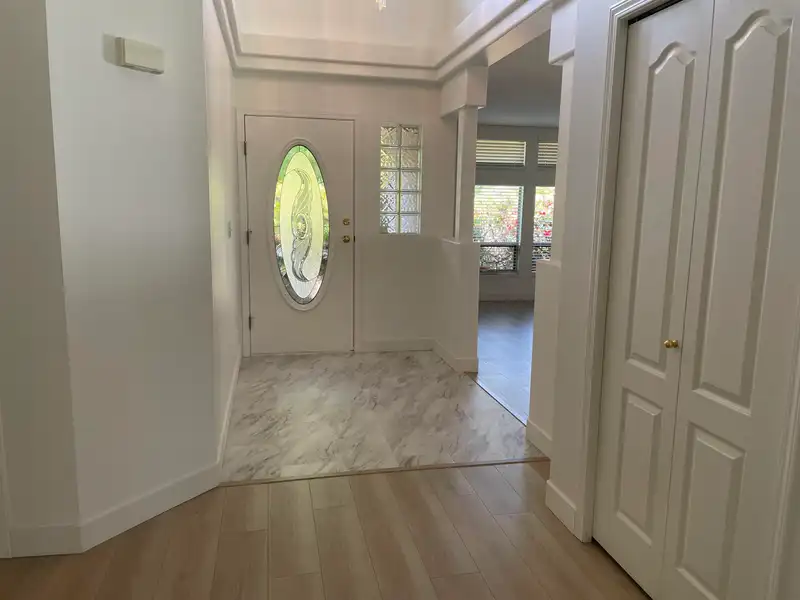 5398 COMMODORE DRIVE - photo 3 of 18