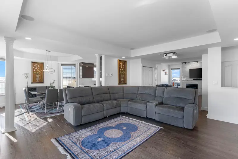 53 31450 SPUR AVENUE - photo 4 of 25