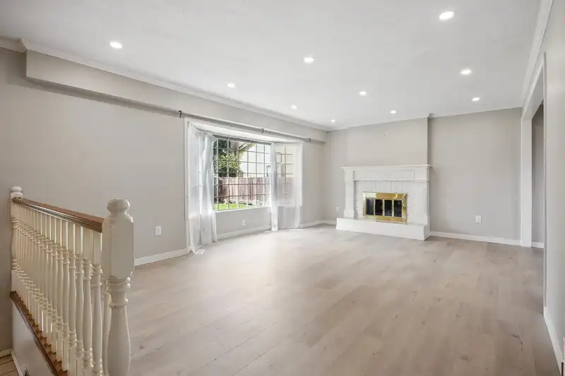 3144 LANCASTER PLACE - photo 4 of 36