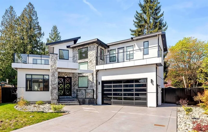 11668 95A AVENUE - photo 1 of 25