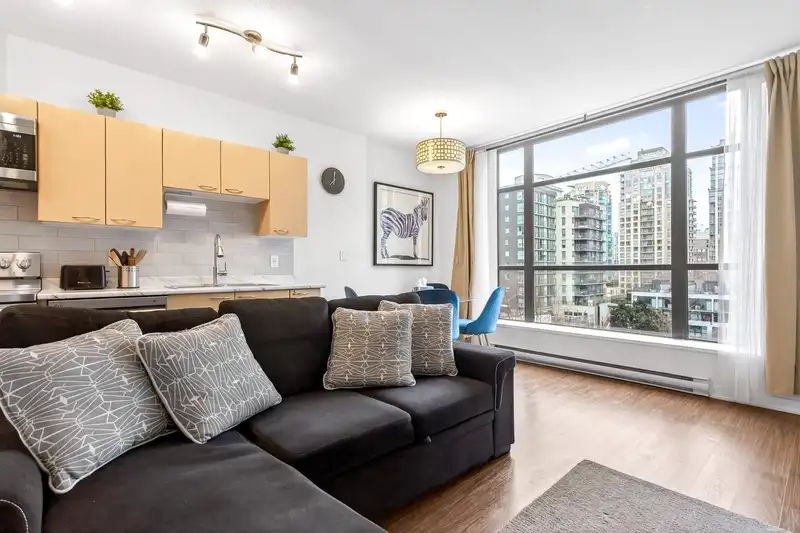 507 1249 GRANVILLE STREET - photo 4 of 20