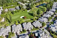 9 15715 34 AVENUE - thumbnail 1