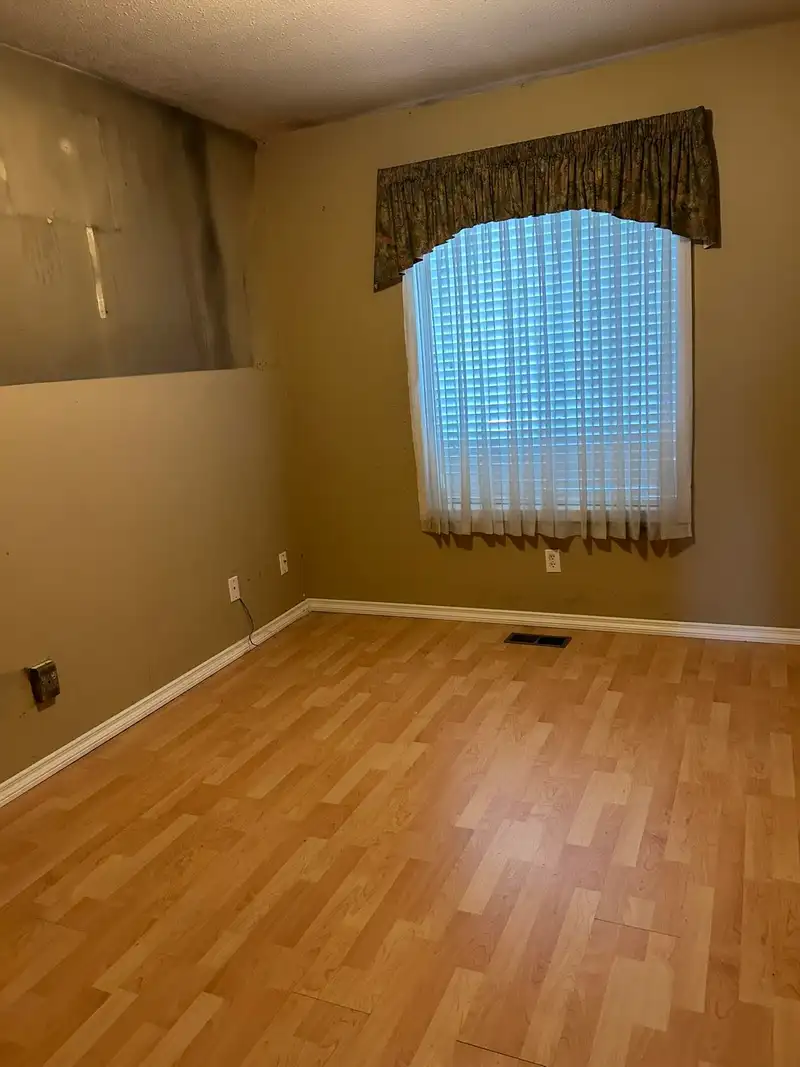 32069 CLINTON AVENUE - photo 2 of 27