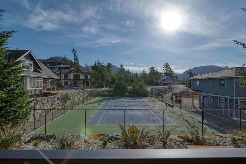 40 4622 SINCLAIR BAY ROAD - photo 4 of 25