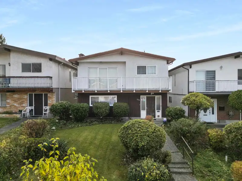 3220 E 19TH AVENUE - photo 1 of 40