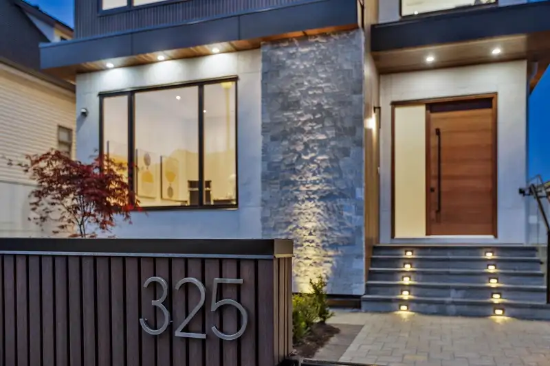 325 W 22ND STREET - photo 3 of 36