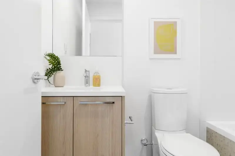 101 2425 ALPHA AVENUE - photo 4 of 9