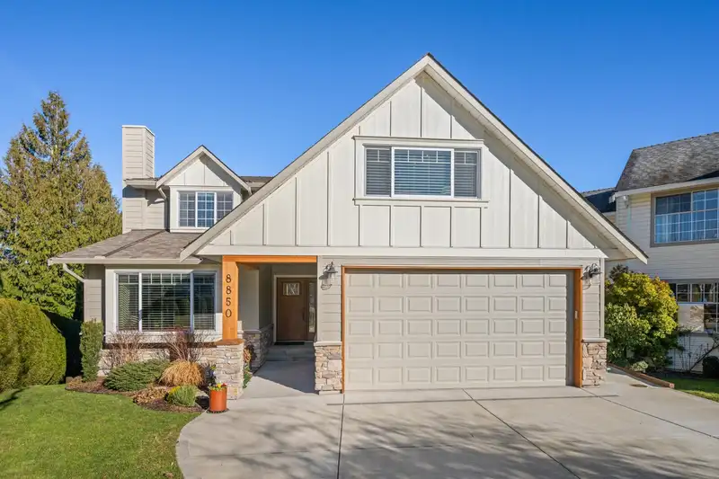 8850 213A PLACE - photo 1 of 40
