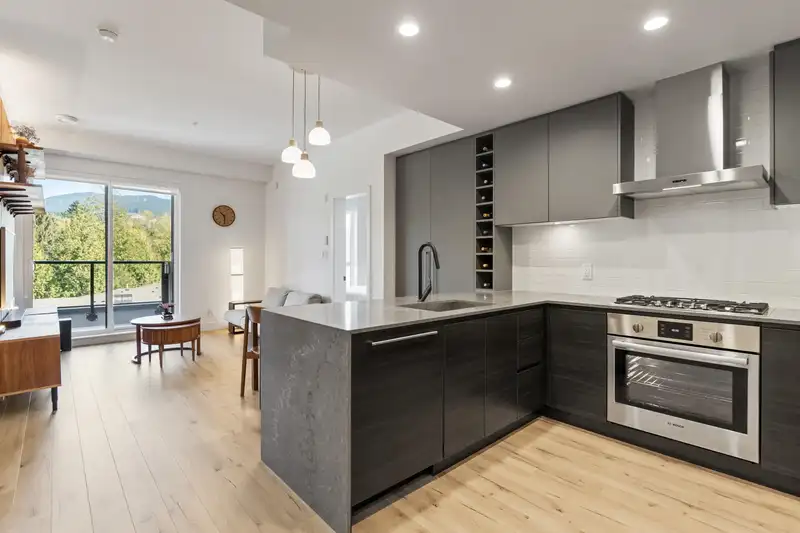 424 55 KLAHANIE DRIVE - photo 4 of 40