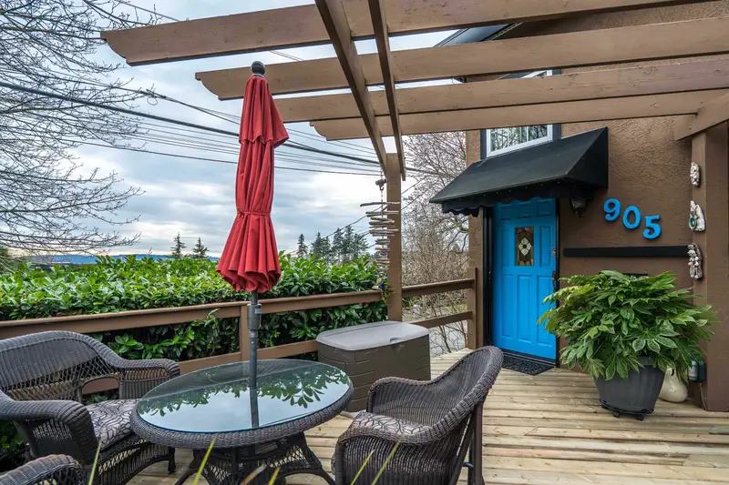 905 HABGOOD STREET - photo 3 of 25