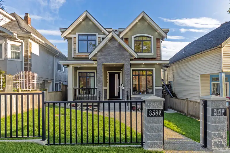 3582 FRANKLIN STREET - photo 1 of 40
