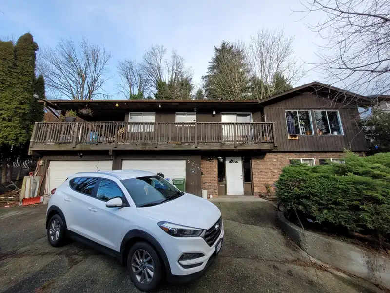 2279 SENTINEL DRIVE - photo 1 of 11
