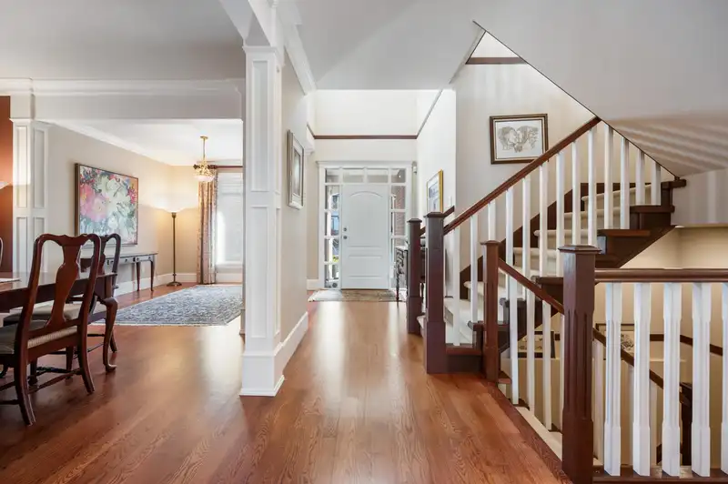 3409 APPLEWOOD DRIVE - photo 4 of 40
