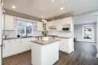 912 HABGOOD STREET - thumbnail 2