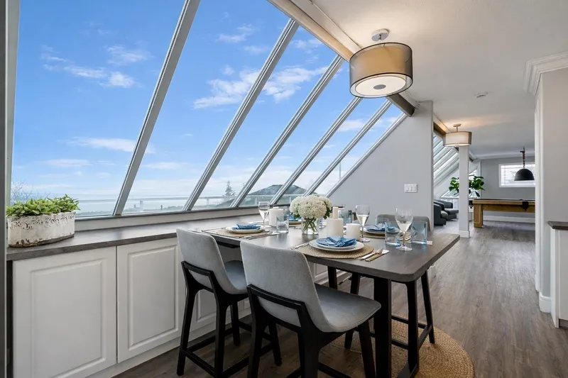 912 HABGOOD STREET - photo 4 of 19