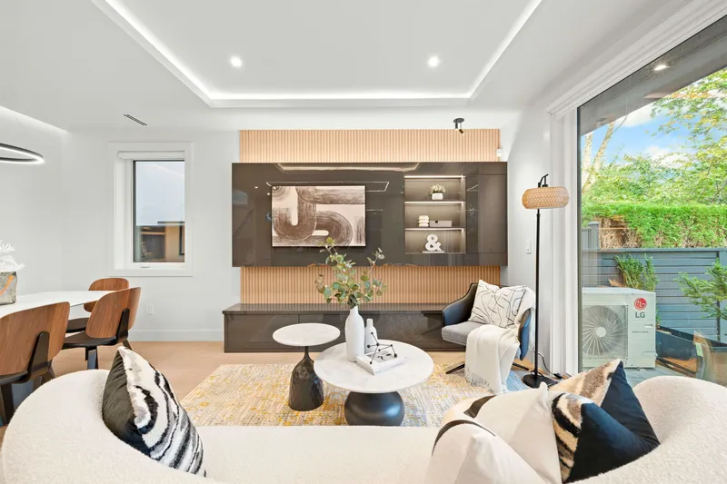 1 3466 W 22ND AVENUE - photo 2 of 25