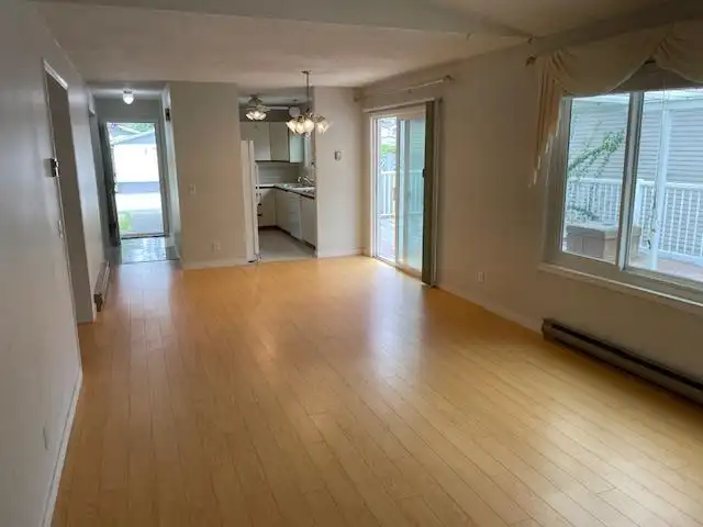 5229 SCHOONER GATE - photo 4 of 22