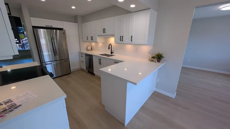 40 32959 GEORGE FERGUSON WAY - photo 4 of 8