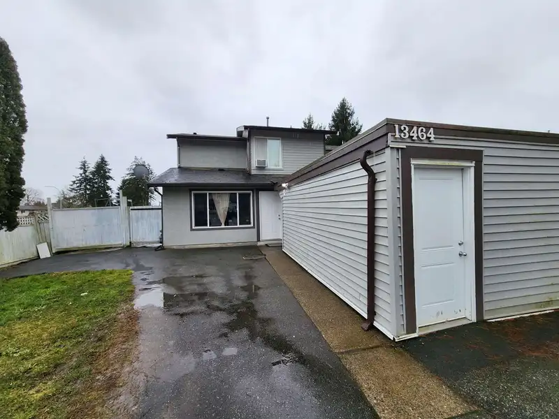 13464 69 AVENUE - photo 1 of 9