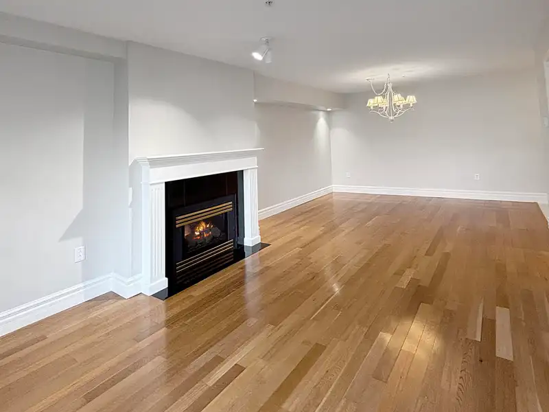 205 1118 55TH STREET - photo 3 of 13