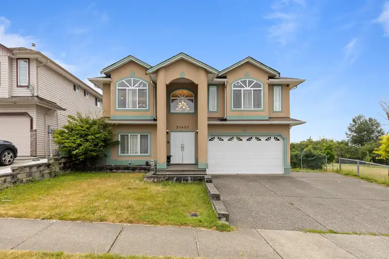 31401 HOMESTEAD CRESCENT - photo 1 of 36