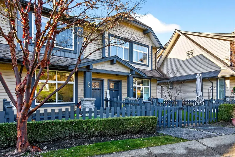 25 13819 232 STREET - photo 2 of 25