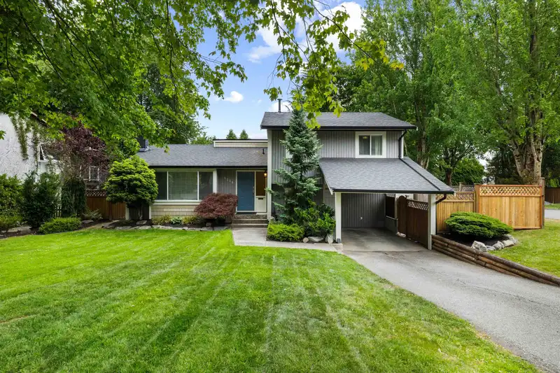 6228 172 STREET - photo 2 of 40