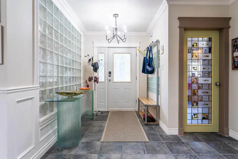 5823 HIGHFIELD DRIVE - photo 2 of 40