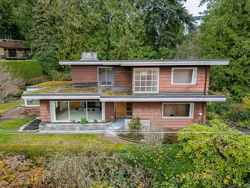 2847 MATHERS AVENUE - photo 1 of 28