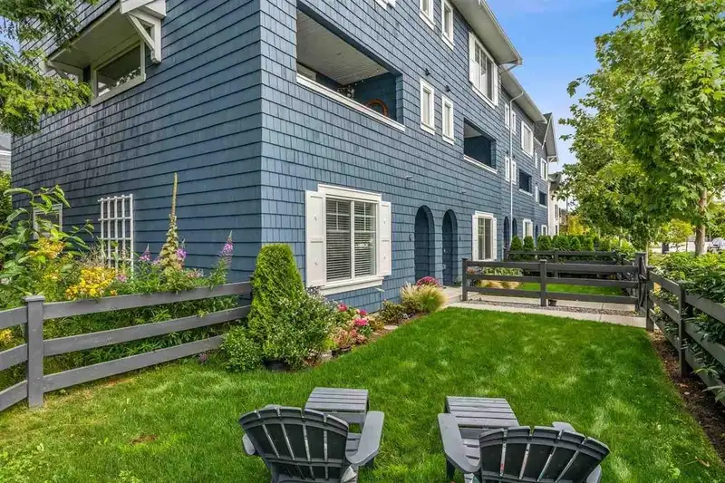 10 127 172 STREET - photo 1 of 1