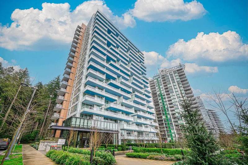 1711 5608 BERTON AVENUE - photo 1 of 25