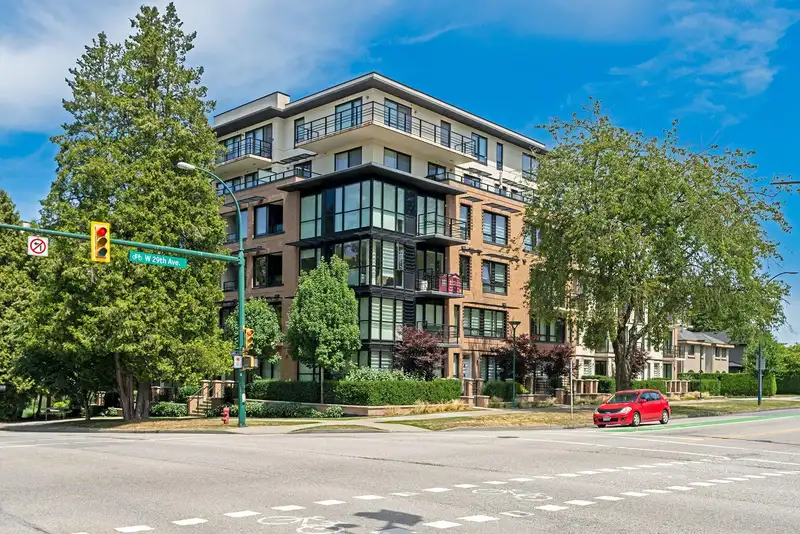 304 4488 CAMBIE STREET - photo 1 of 31